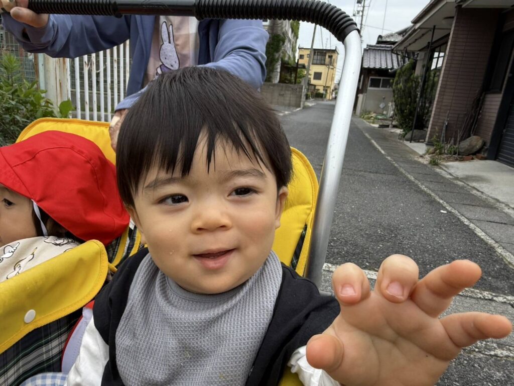 桃さんの遠足１